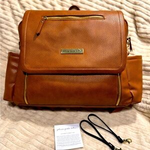 Petunia Pickle Bottom Boxy Deluxe Backpack in Cedar 🪵